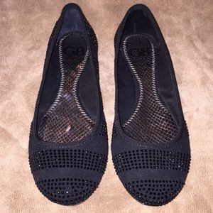 Gianni Bini Sz 7.5M Black bedazzled cloth flats